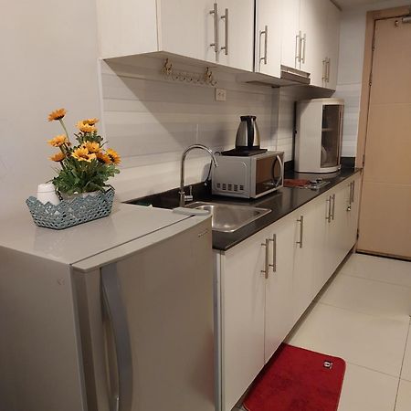 Sea Residences Moa Jaylord Place Manila Exterior photo