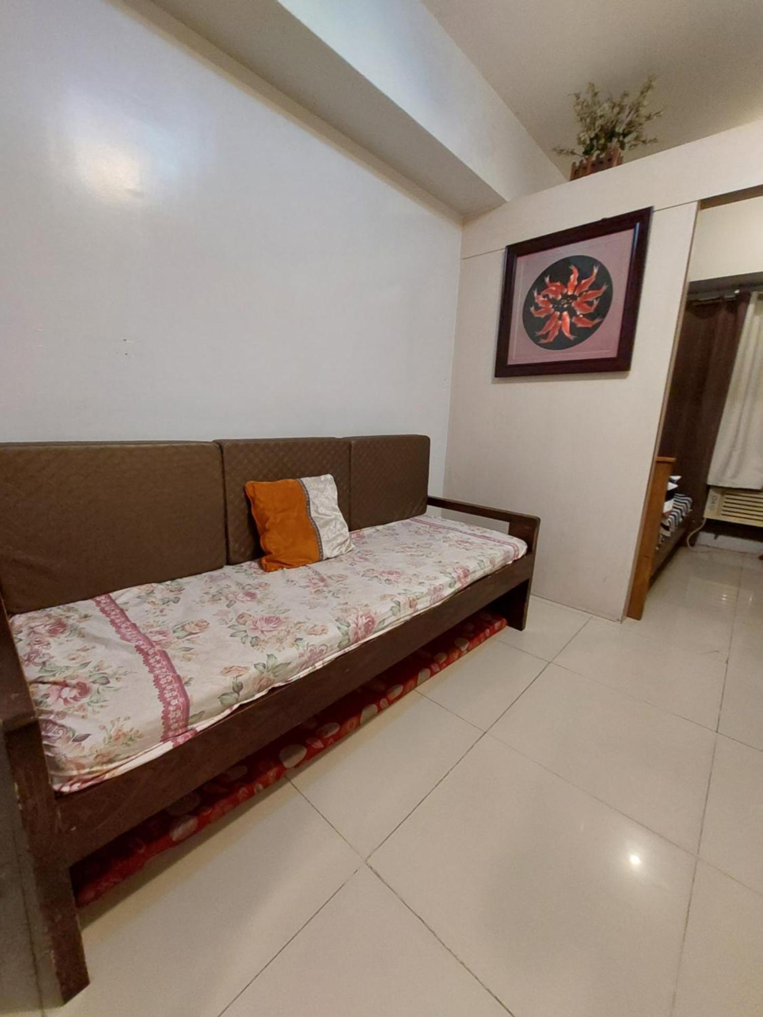 Sea Residences Moa Jaylord Place Manila Exterior photo